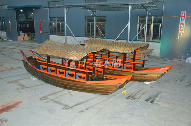 6米彩绘乌篷船