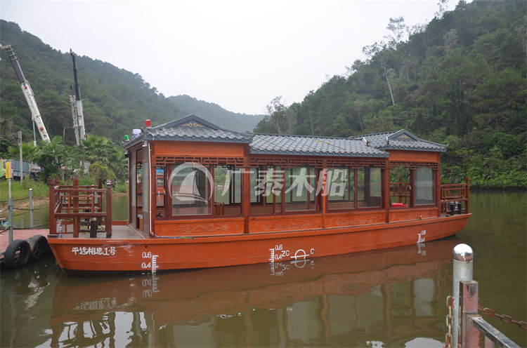 广东省梅州市平远县相思谷景区10米画舫船